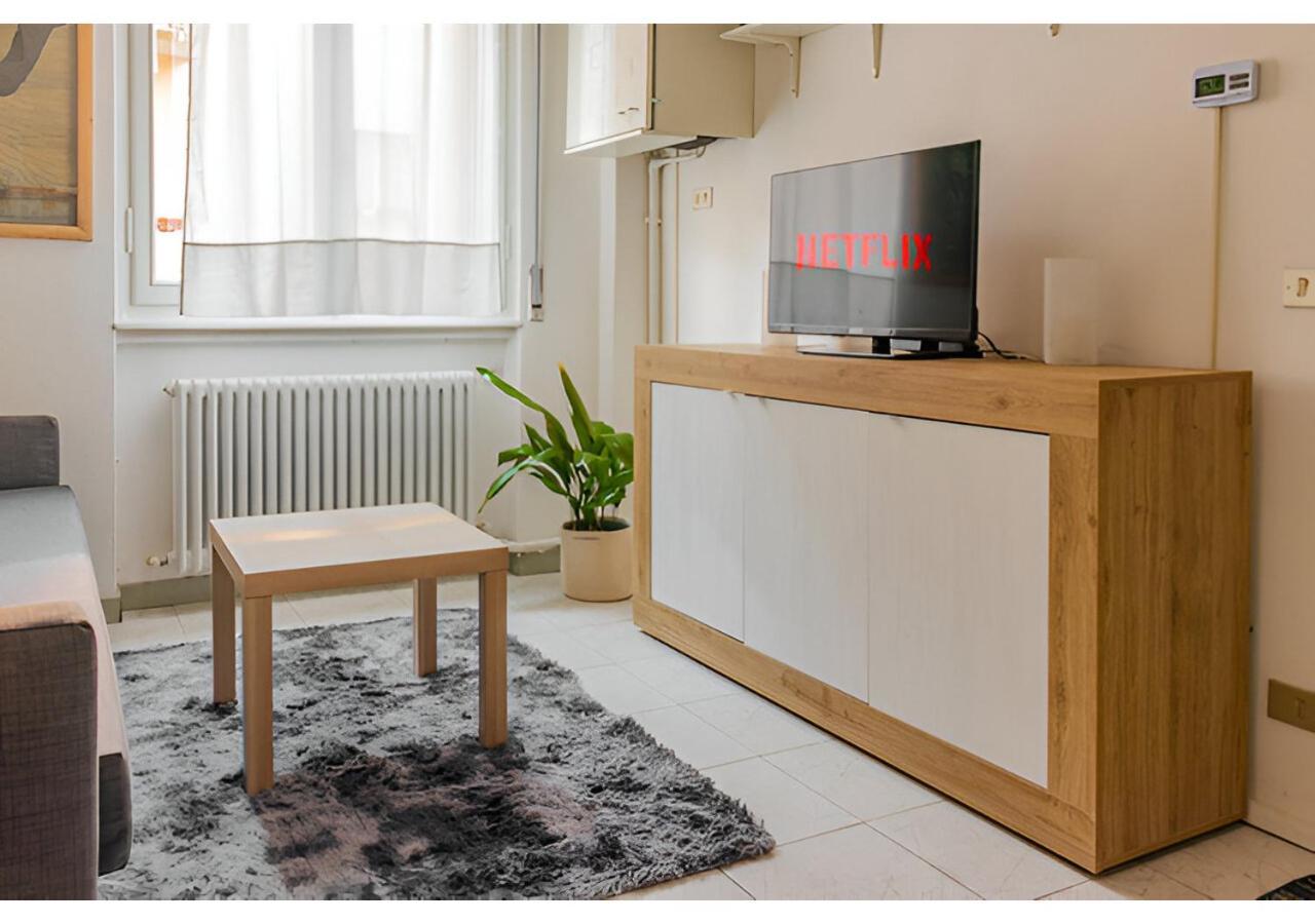 Free Parking - 5 Min By Walk From City Center Como Kültér fotó